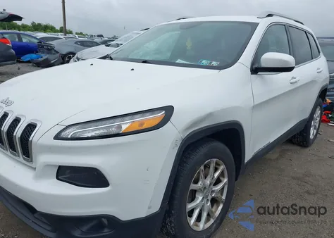 2014 Jeep Cherokee Latitude z USA, uszkodzony, nr VIN 1C4PJMCS8EW125834